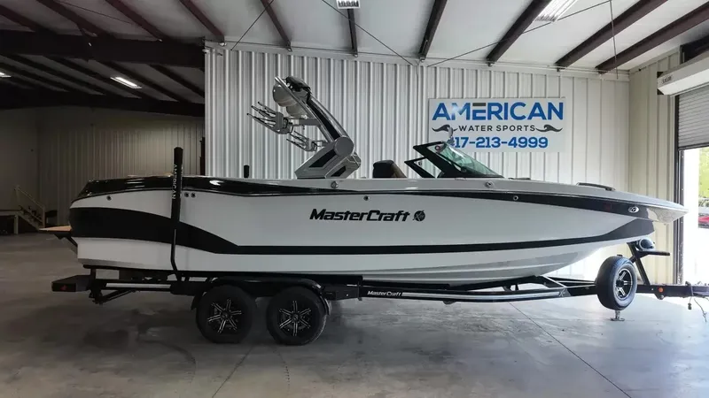 The Image of MasterCraft X26 2022 - 1
