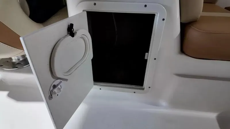 Slide: The Image of NauticStar 243 DC 2023 - 57
