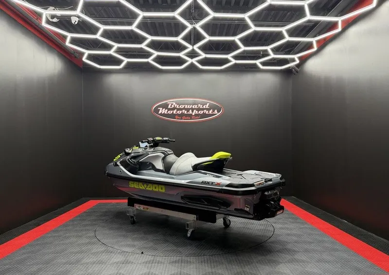 Slide: The Image of Sea-Doo RXT-X 325 2026 - 3