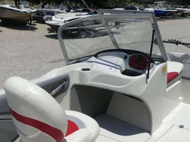 Slide: The Image of Nitro Sport Boats 290 Sport 2013 - 29