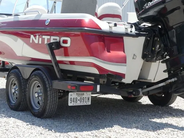 Slide: The Image of Nitro Sport Boats 290 Sport 2013 - 10