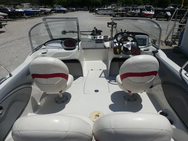 Slide: The Image of Nitro Sport Boats 290 Sport 2013 - 28
