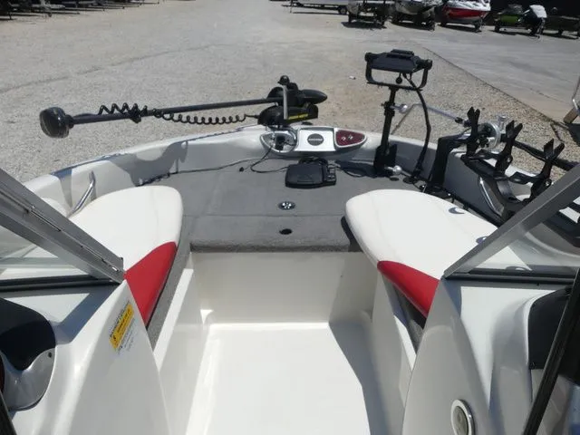 Slide: The Image of Nitro Sport Boats 290 Sport 2013 - 31