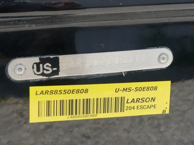 Slide: The Image of Larson Escape 204 Deck Boat 2008 - 14