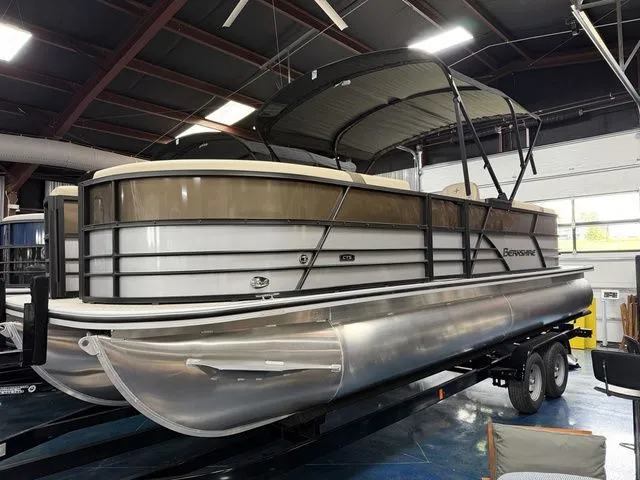The Image of Berkshire CTS Series 24RFX CTS 2027 - 1