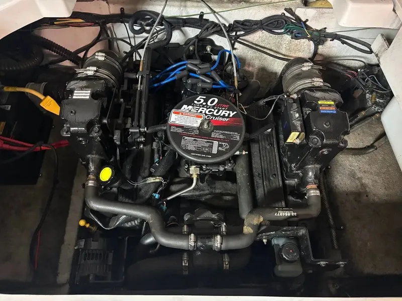 Slide: The Image of Crownline Boats 206ls 2005 - 16