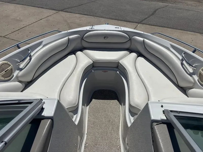 Slide: The Image of Crownline Boats 206ls 2005 - 12