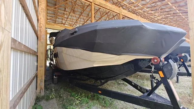 Slide: The Image of Supra SA 400 2023 - 3