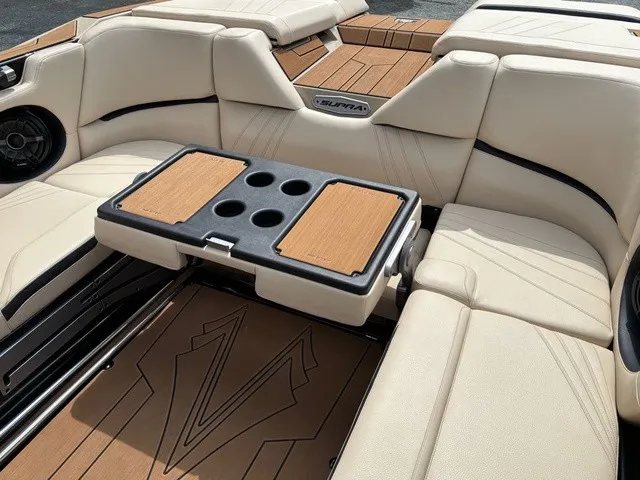 Slide: The Image of Supra SA 400 2023 - 25