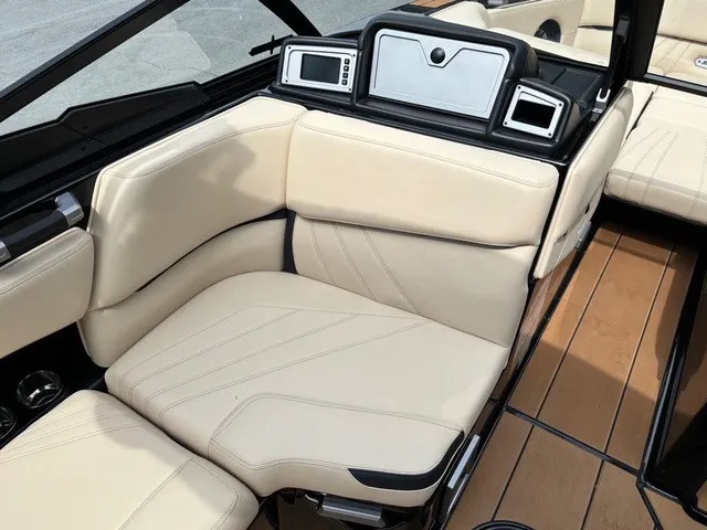 Slide: The Image of Supra SA 400 2023 - 16