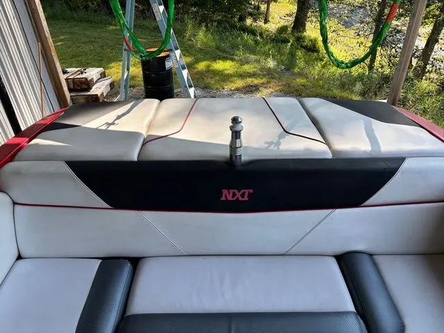 Slide: The Image of MasterCraft NXT22 2016 - 26