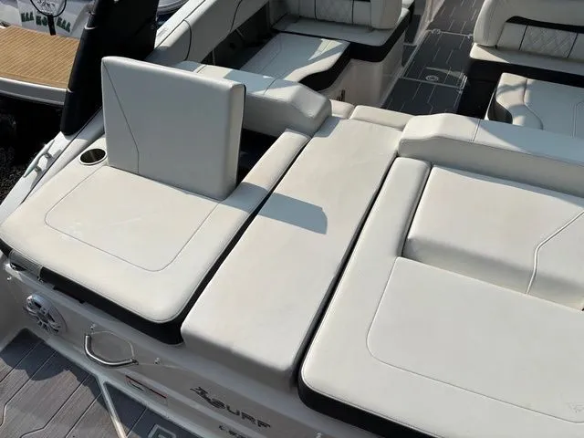 Slide: The Image of Regal Regal LS2 Surf 2023 - 17