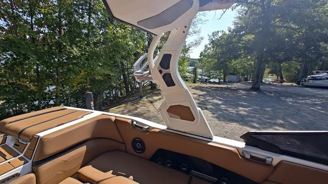 Slide: The Image of Supra SV400 2024 - 20