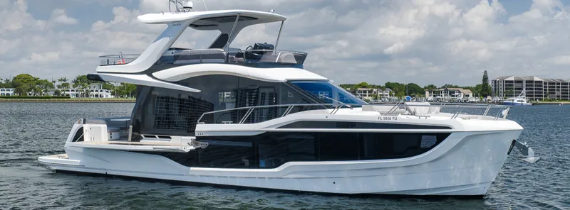 The Image of Galeon 560 Fly 2023 - 3