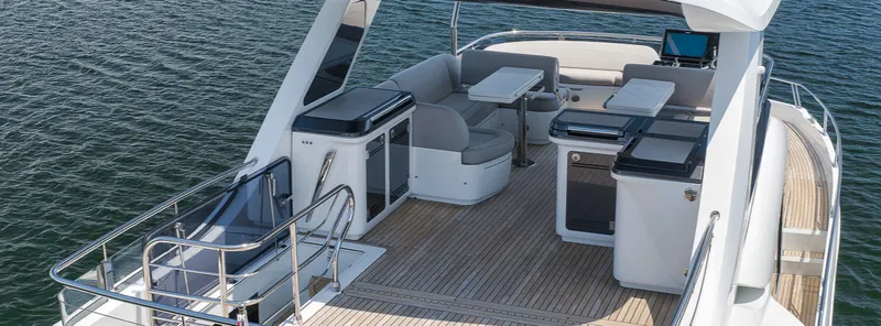Slide: The Image of Galeon 560 Fly 2023 - 4