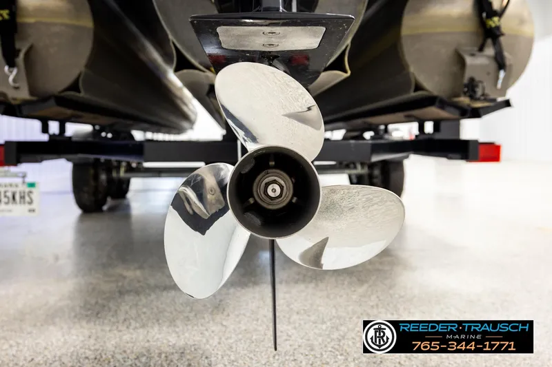 Slide: The Image of Close-up of 2024 Avalon CAT VRB boat propeller in a showroom. - 53