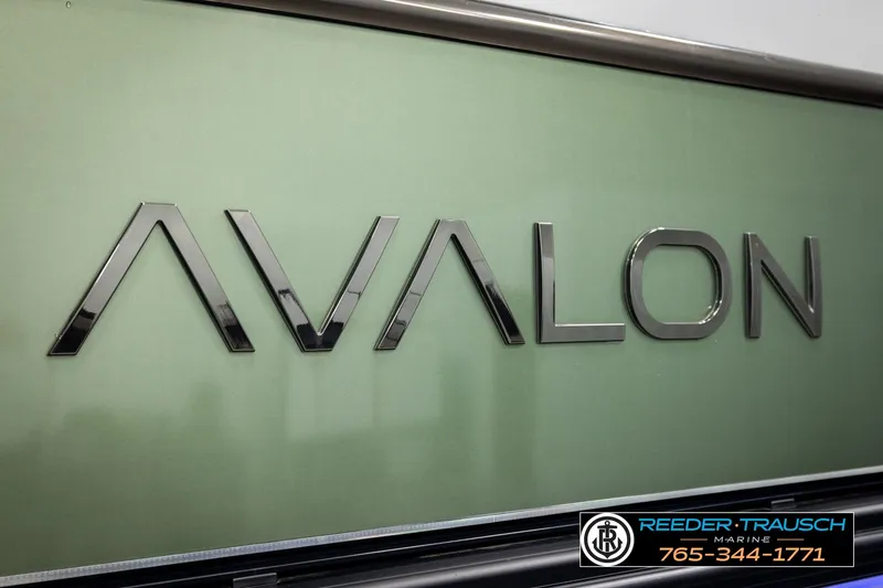 Slide: The Image of 2024 Avalon CAT VRB logo on green background, Reeder-Trausch Marine branding. - 56