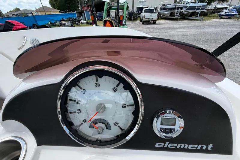 Slide: The Image of Dashboard of 2023 Bayliner Element E18 boat with speedometer and digital display. - 7
