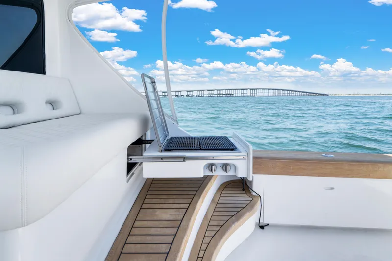 Slide: The Image of Garlington Convertible 2022 - 74
