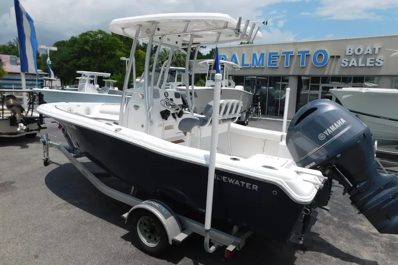 Slide: The Image of 2017 Tidewater 198 CC Adventure boat with Yamaha engine at Palmetto Boat Sales. - 19