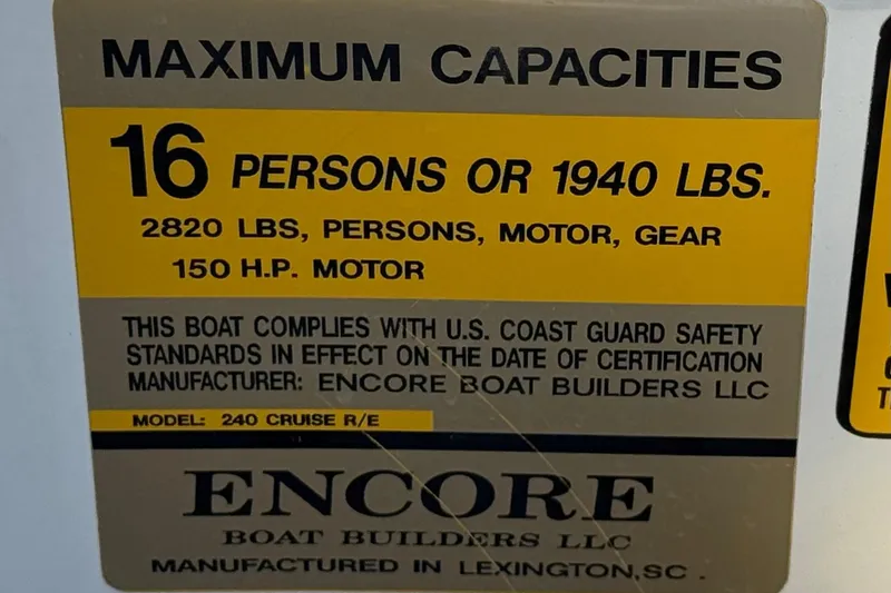 Slide: The Image of 2014 Bentley Pontoons Encore 240 Cruise capacity label, 16 persons, 1940 lbs, 150 HP motor. - 25