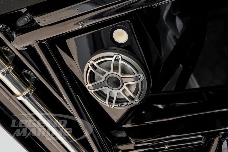 Slide: The Image of Nor-Tech 390 Sport 2024 - 24