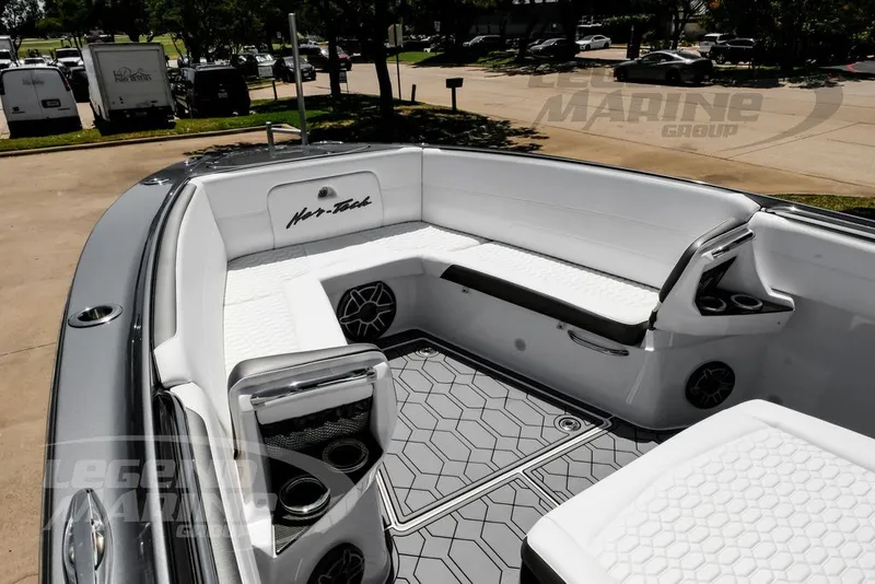 Slide: The Image of Nor-Tech 390 Sport 2024 - 36