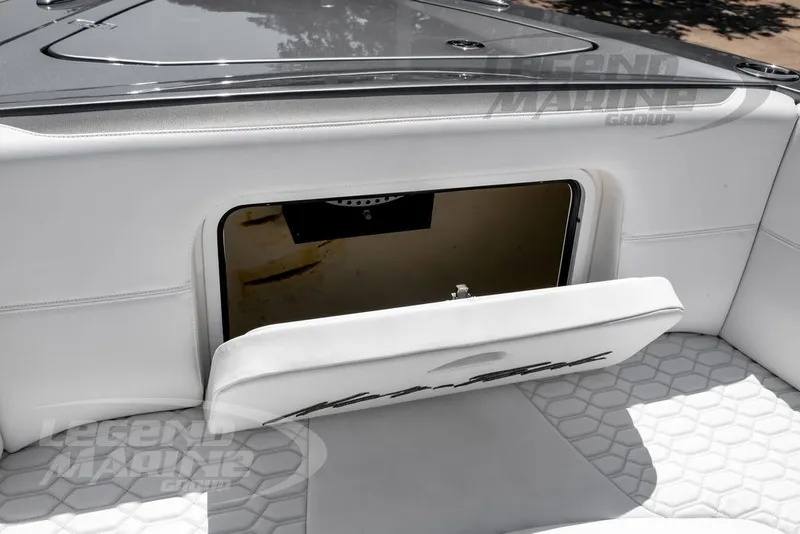 Slide: The Image of Nor-Tech 390 Sport 2024 - 44