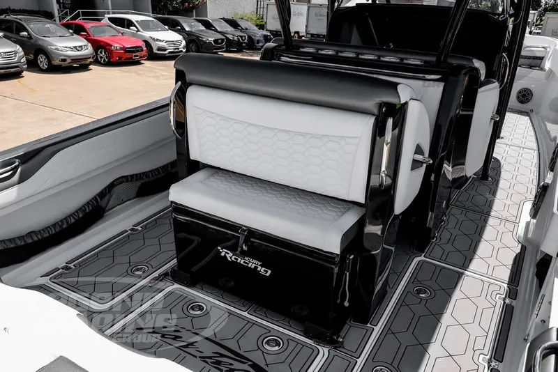 Slide: The Image of Nor-Tech 390 Sport 2024 - 30