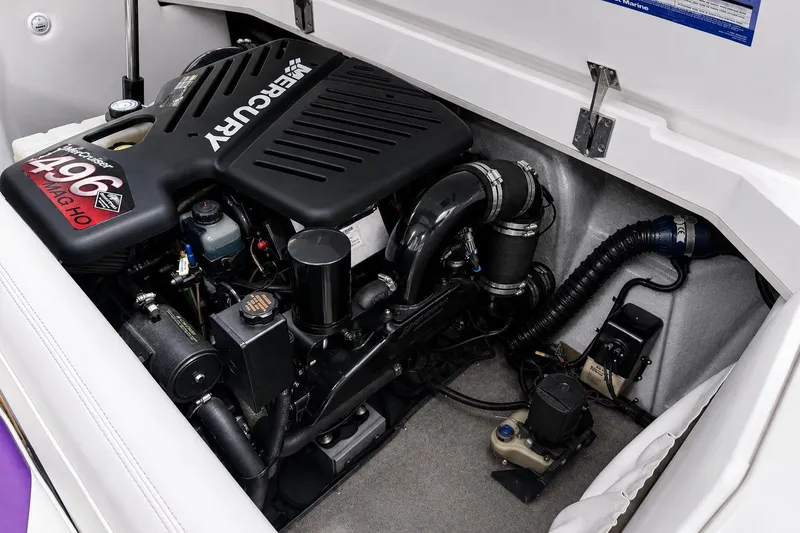 Slide: The Image of 2002 Nordic Boats 28' Heat engine compartment with Mercury 496 MAG HO engine. - 16