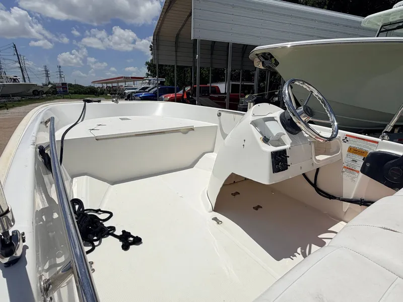 Slide: The Image of Boston Whaler 130 Super Sport 2010 - 6
