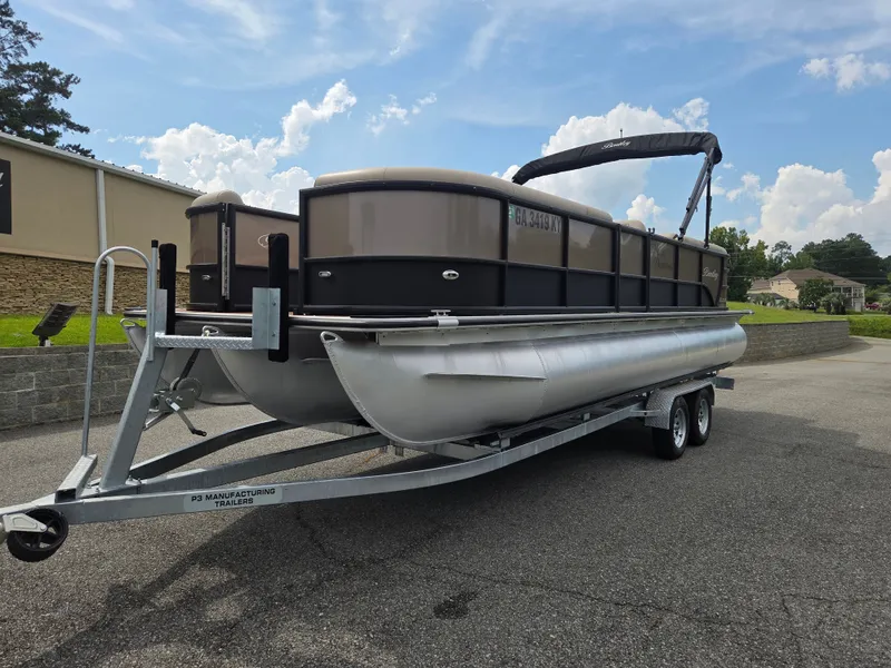 Slide: The Image of Bentley Pontoons Legacy Navigator 243 2024 - 5