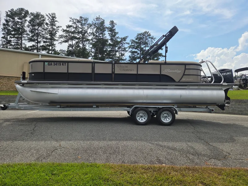 Slide: The Image of Bentley Pontoons Legacy Navigator 243 2024 - 6