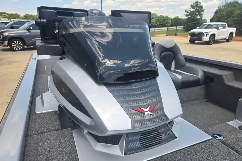 Slide: The Image of 2023 Vexus AVX1980C boat interior with sleek design and advanced dashboard features. - 10