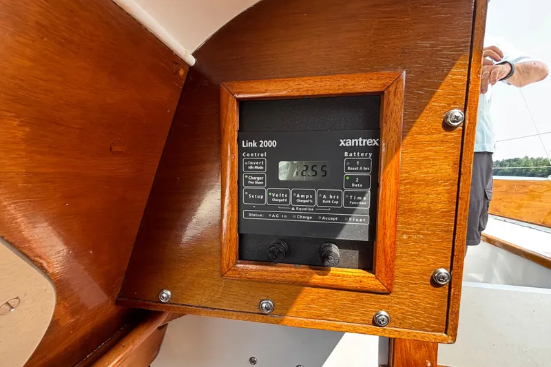 Slide: The Image of Xantrex Link 2000 battery monitor on 1974 Hinckley Bermuda 40 MKIII sailboat. - 43