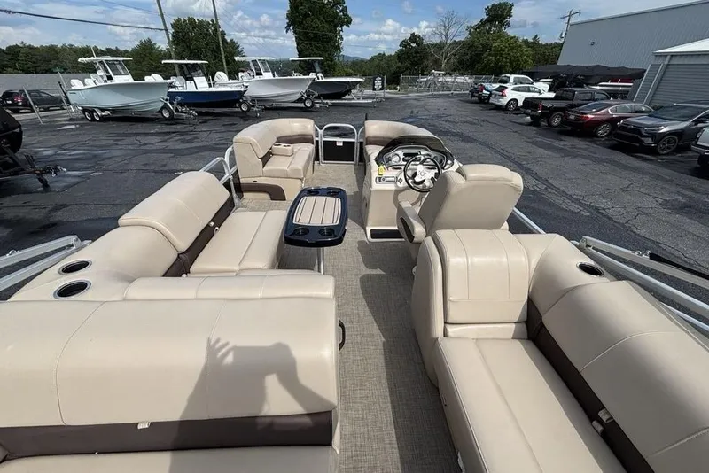 Slide: The Image of 2019 Sun Tracker Party Barge 22 RF DLX with spacious seating and modern design. - 28