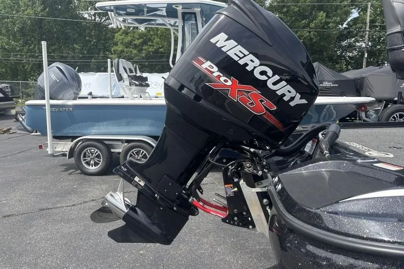Slide: The Image of Outboard motor on a 2018 Nitro Z19 Pro boat, featuring Mercury Pro XS branding. - 4