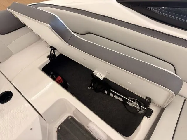 Slide: The Image of Yamaha AR190 2025 - 12