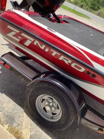 Slide: The Image of Nitro Z-7 2014 - 32