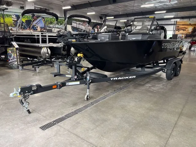 Slide: The Image of Tracker Targa V-18 Combo 2027 - 5