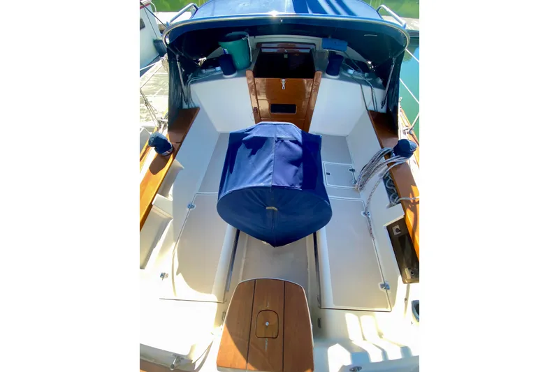 Slide: The Image of Cockpit. - 25