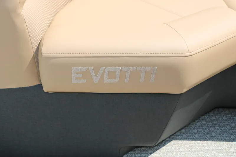 Slide: The Image of Beige leather seat with "Evotti" branding on a 2026 Evotti 725QL model. - 29