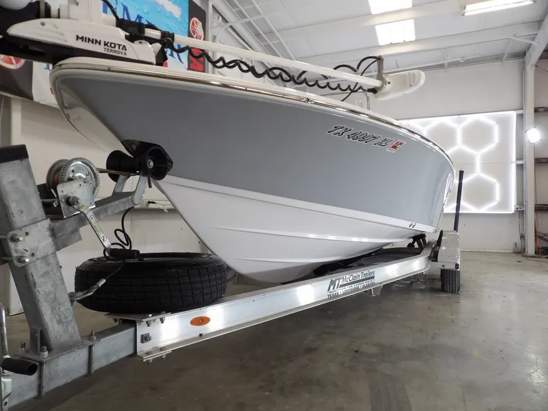 Slide: The Image of Sportsman Tournament 214 Bay Boat 2022 - 3