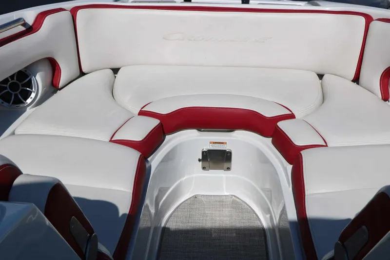 Slide: The Image of Crownline Boats Eclipse E255 2022 - 31