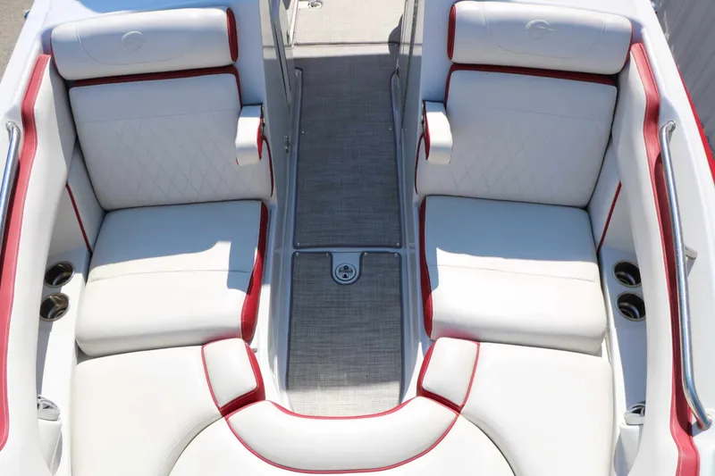 Slide: The Image of Crownline Boats Eclipse E255 2022 - 32