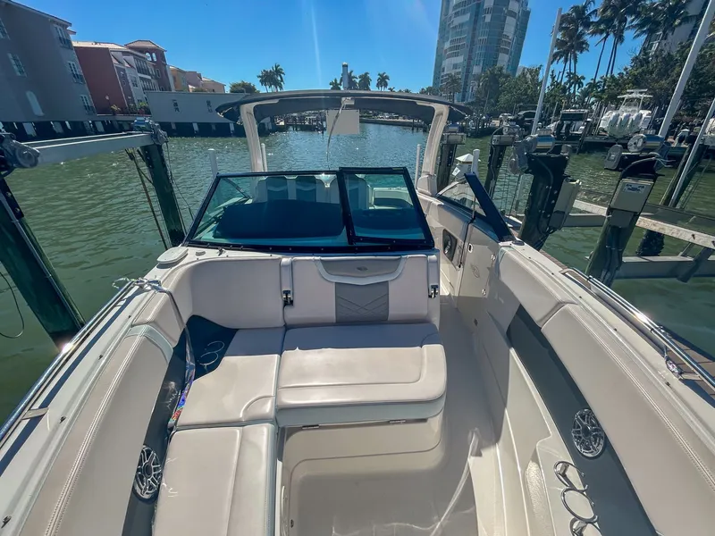 Slide: The Image of Chaparral 280 OSX 2021 - 16