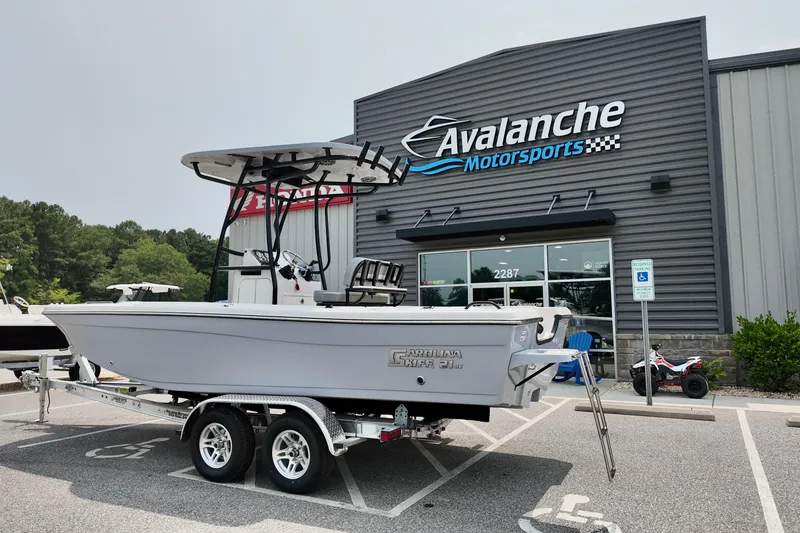 The Image of 2027 Carolina Skiff 21 Ultra Elite boat at Avalanche Motorsports dealership. - 0