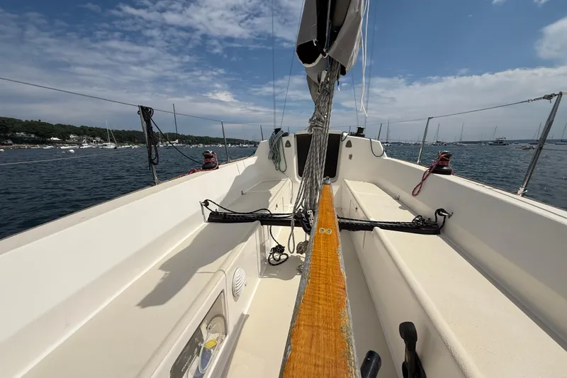 Slide: The Image of 2006 J Boats J/100 sailboat cockpit view on a sunny day at sea. - 6