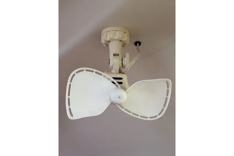 Slide: The Image of Ceiling fan with unique blade design on a Catalina 445, 2015 model. - 36