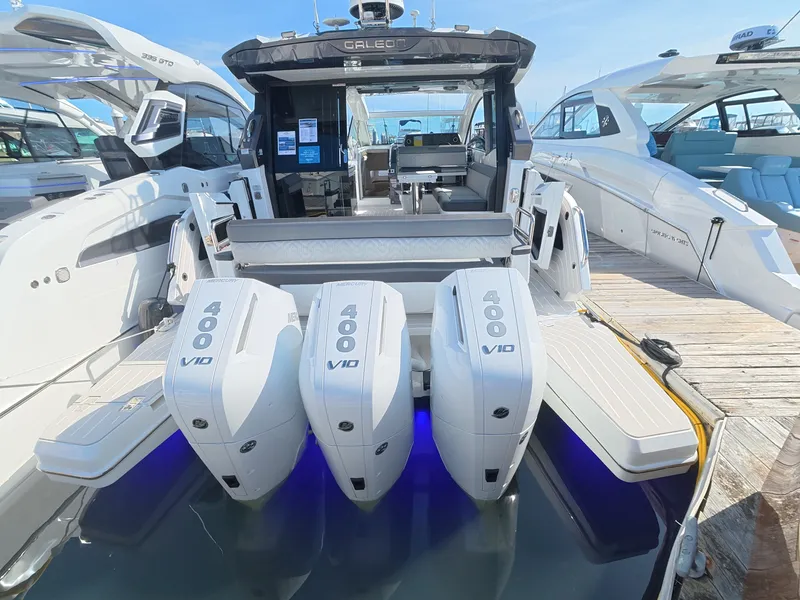 Slide: The Image of Galeon 375 GTO 2027 - 4
